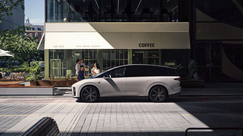 w88win优德入口汽车首款纯电SUVw88win优德入口i8正式发布